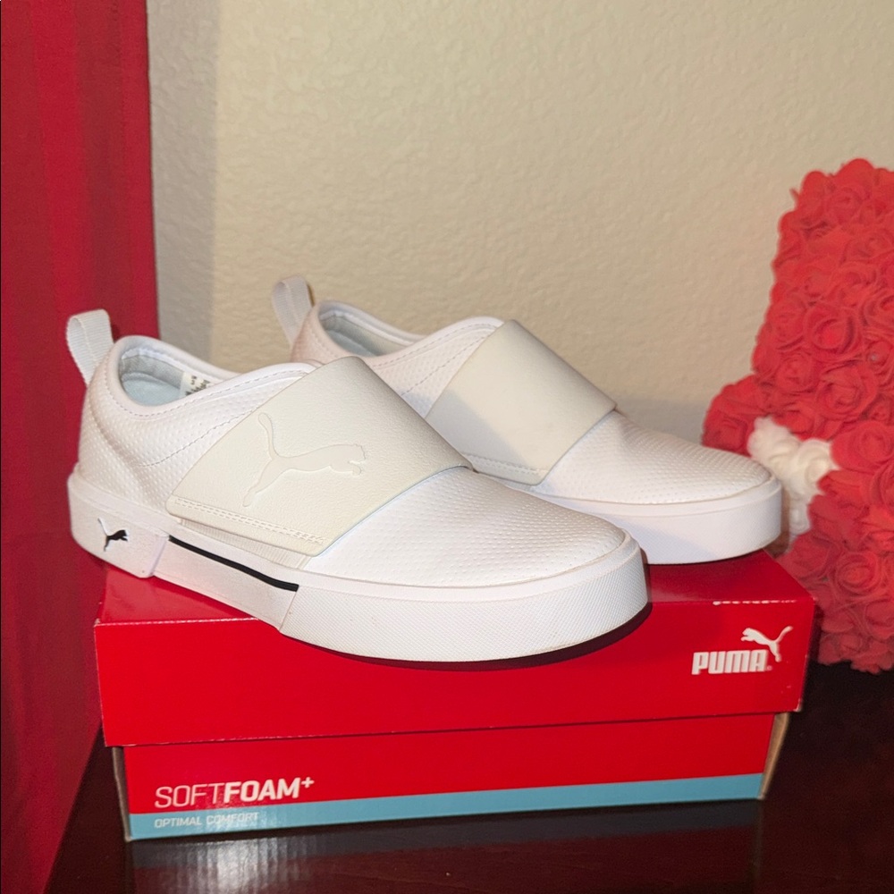 PUMA Kids White Slip-On Sneakers junior size 4C